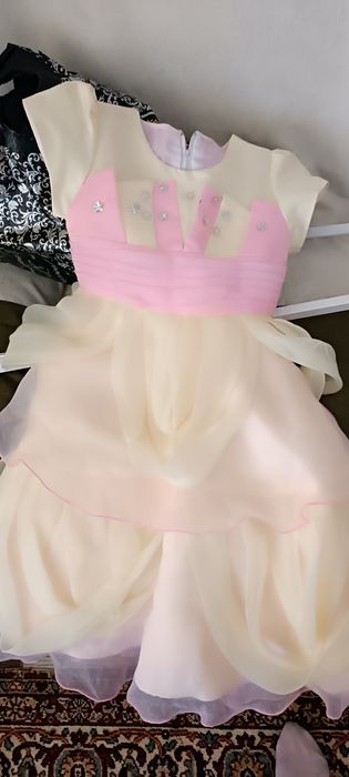 Продам детское платье