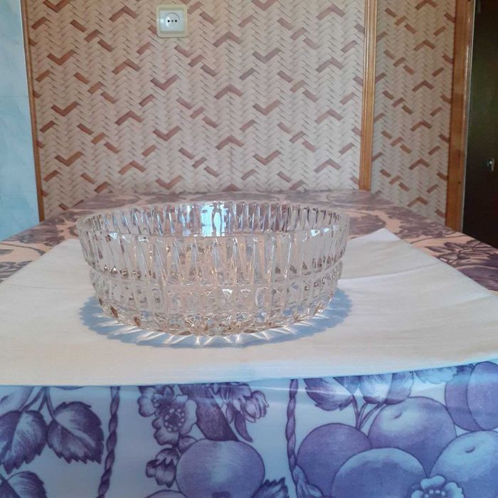 Ваза  для  фруктов .