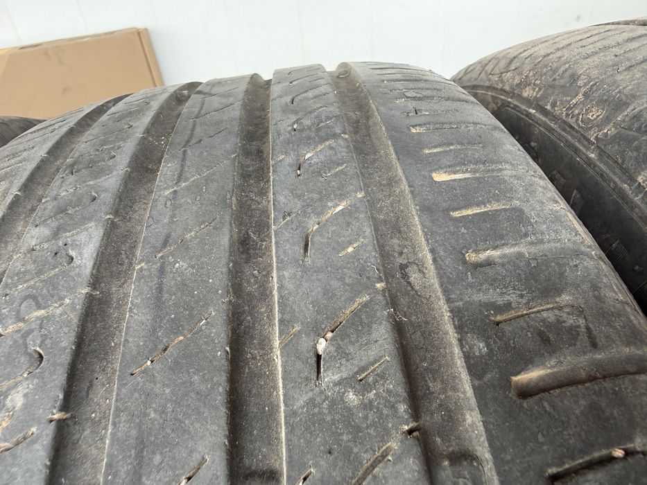 4бр. Летни Гуми С Борд 215/55R/18 -BARUM- DOT:3621- 5.0мм. *80€ за Комплект*