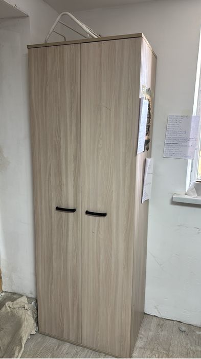 продам шкаф для одежды