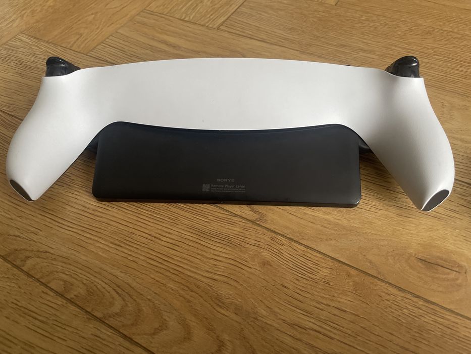 Ps portal white