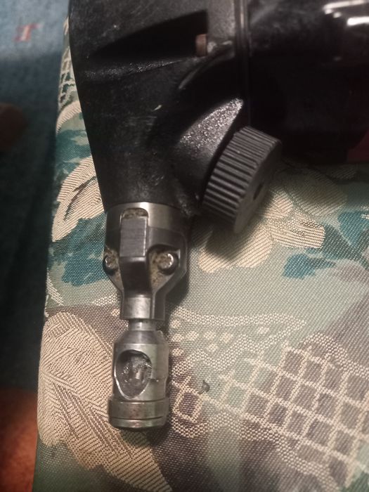 Акумулаторен нагер (ножица за ламарина ) Hilti