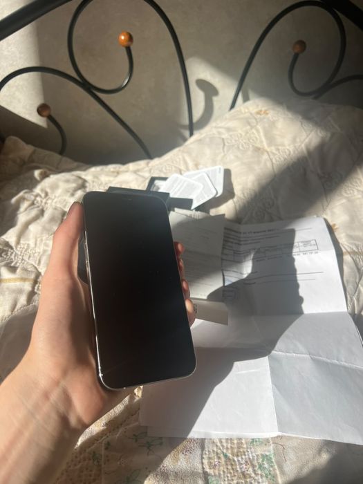 Продам Айфон 12 про 128gb