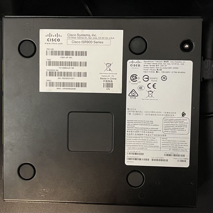 Router CISCO C921-4P, 4x Lan