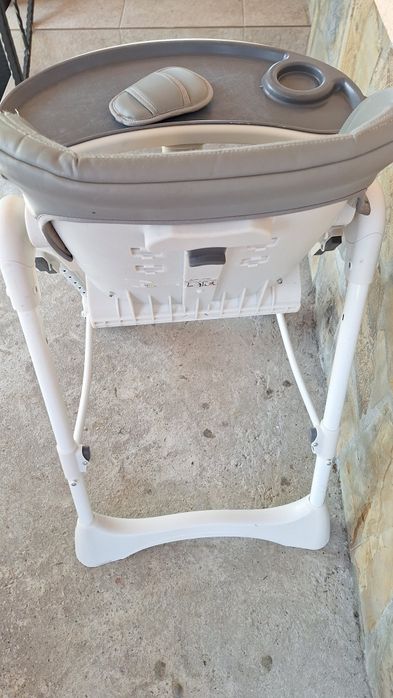 Детски стол за хранене Moni Chocolate