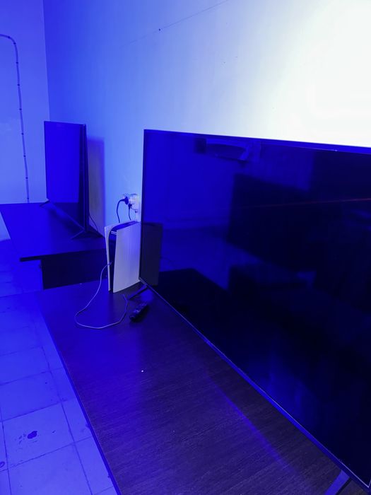 Ps5 и телевизор и джостик