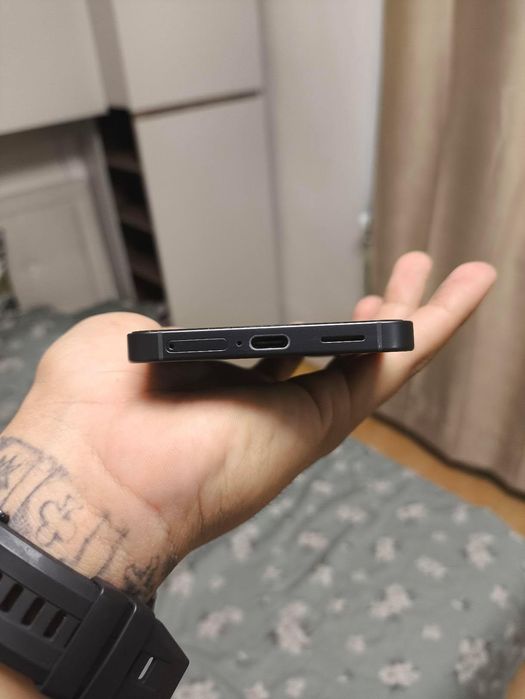 Samsung S25 *КАТО НОВ*