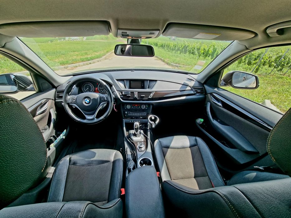 BMW X1 2013 — imagine 2