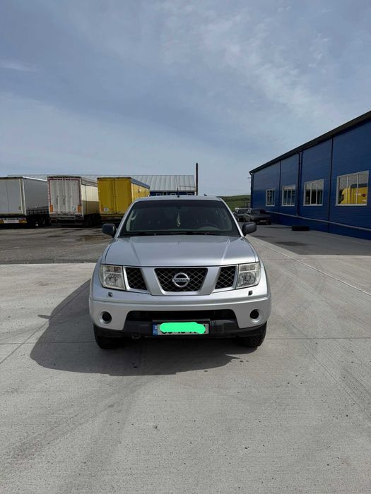 NISSAN Navara