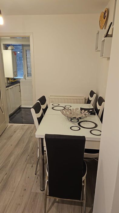 Vând apartament cu două camere, ultracentral, Navodari