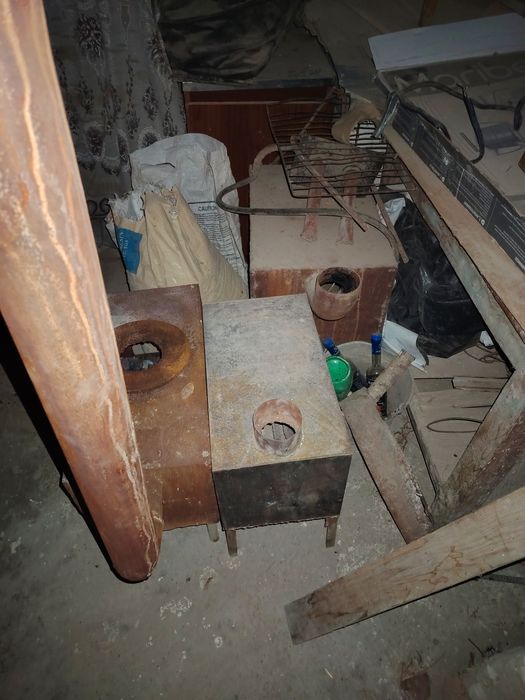 Pechkala sotiladi listi qalin garilkalari bor