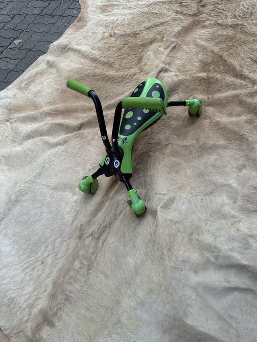 ScrambleBug Hornet - Tricicletă pliabilă