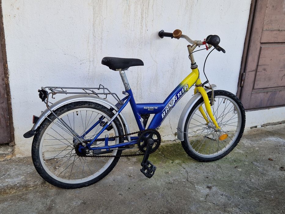 Bicicleta copii ieftin fac curățenie 3 biciclete una de dama