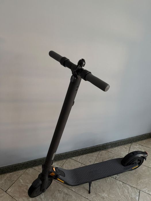Электросамокат Ninebot KickScooter E25(Segway)
