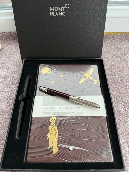 Set Montblanc micul print stilou si agenda