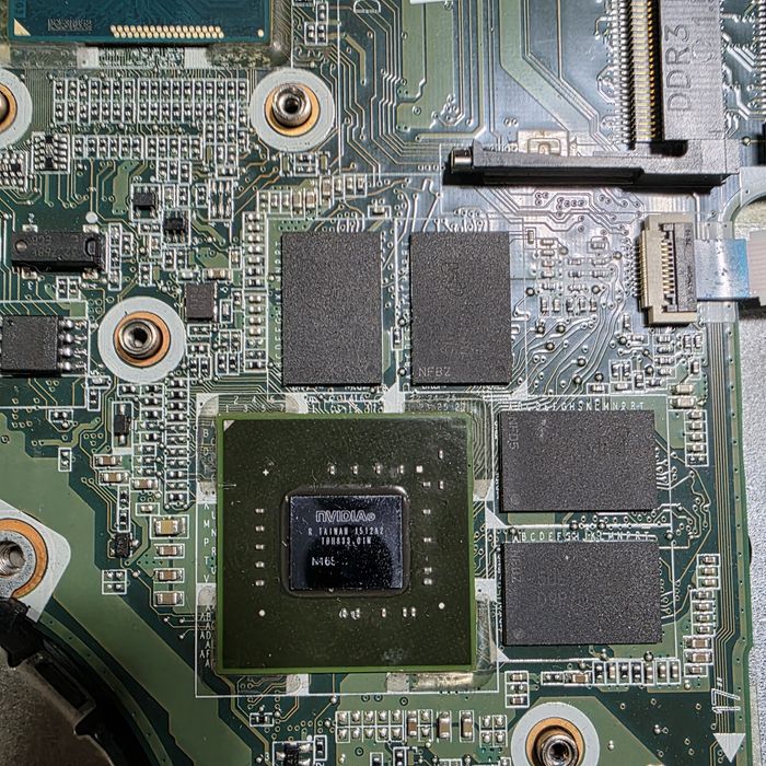 Ноутбук на запчасти, hp i7 nvidia