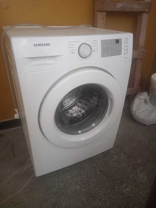 Пералня ,втора употреба.