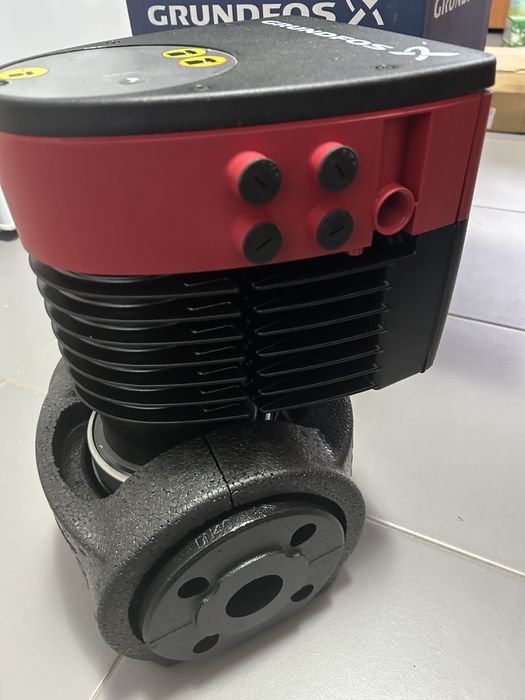 Pompa circulatie elctronica Grundfos Magna 1 , model 40-120 F 250