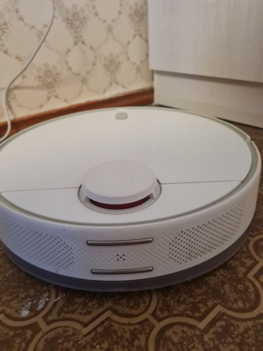 Робот пылесос от Xiaomi