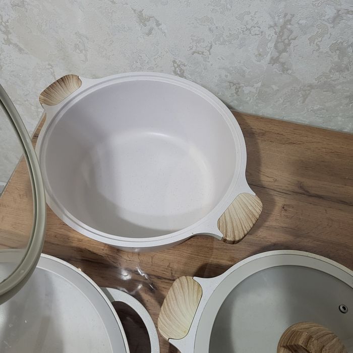 Продам набор казанов Vicalina