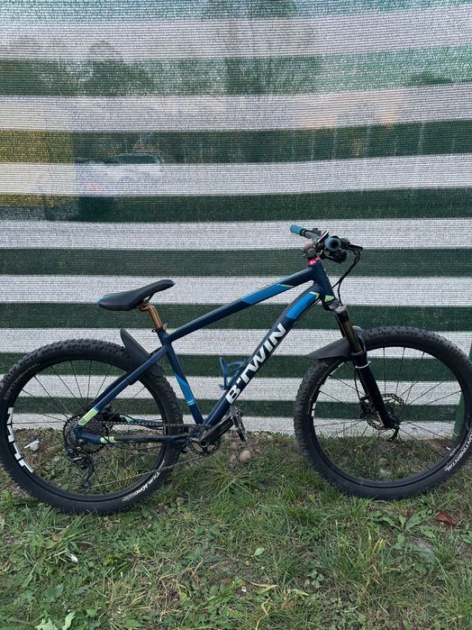 Bicicleta hardtail B’TWIN