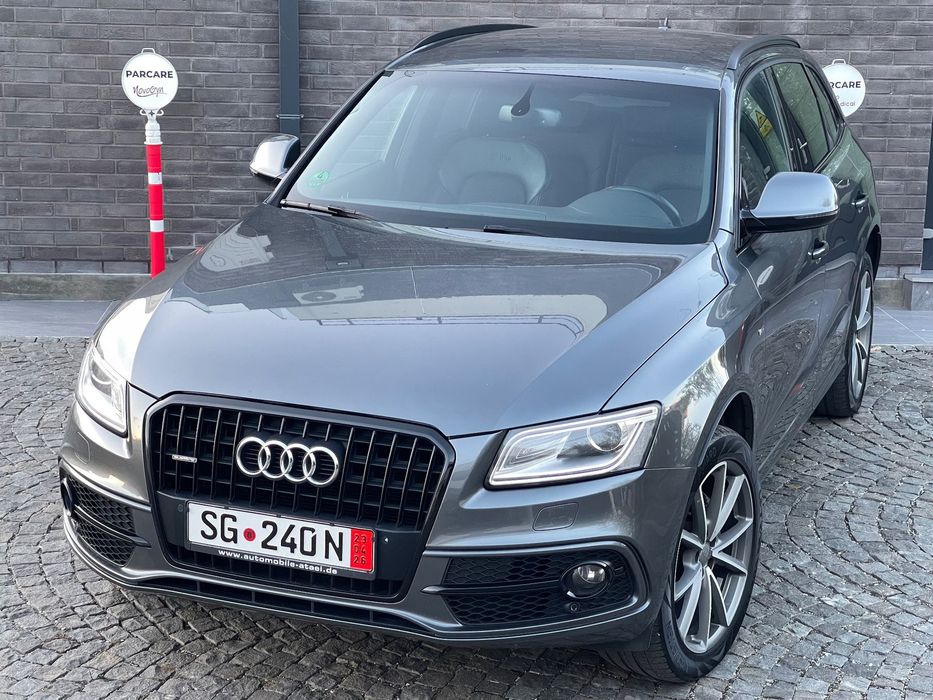 Audi Q5 3 x S-Line 190CP Bang & Olufsen Keyless Piano Black