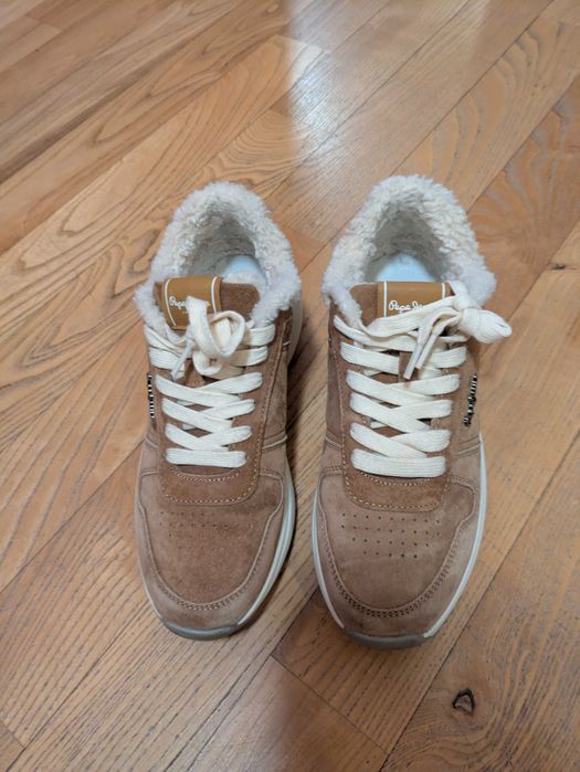 Маратонки на Pepe Jeans