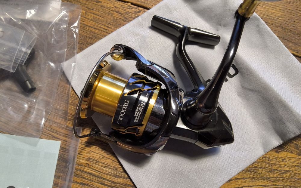 Shimano Twin Power C3000HG