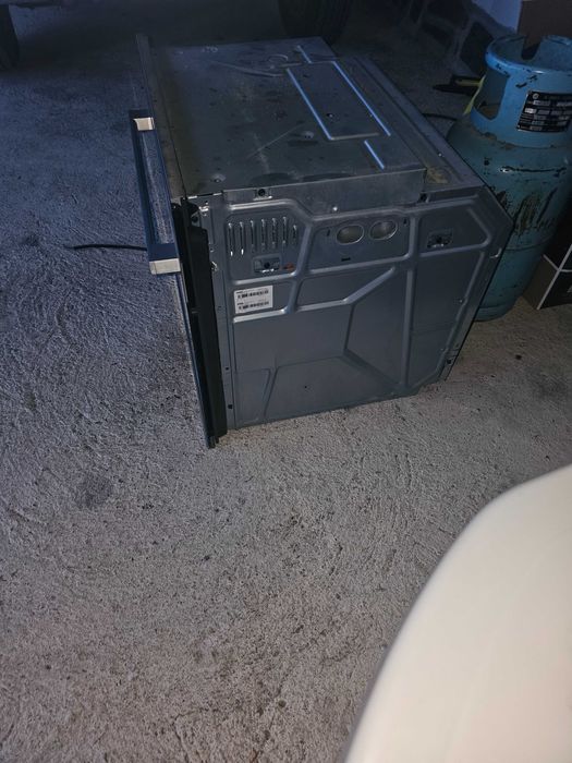 Печка за вграждане hotpoint ariston