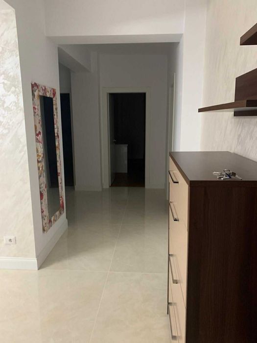 Inchiriez apartament 3 camere Radauti