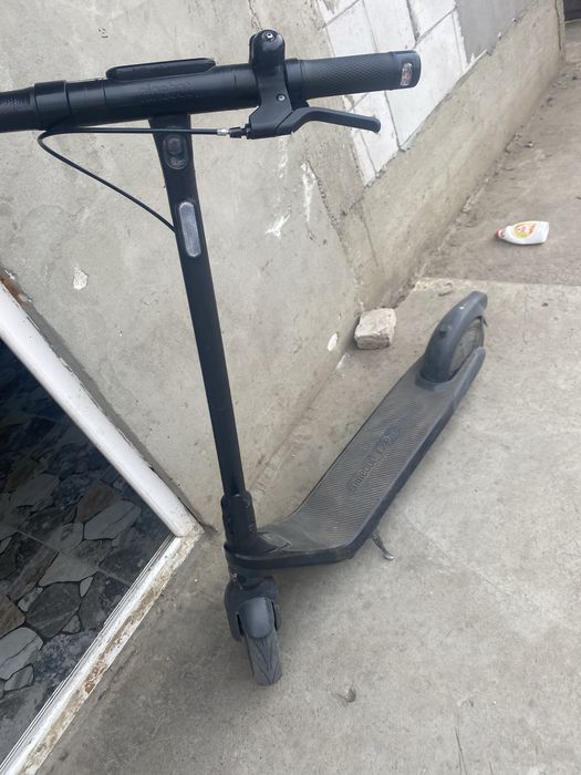 Vand /schimb trotineta electrica ninebot e 2 pro