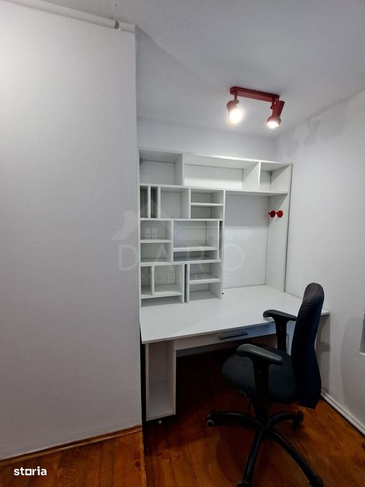 Închiriez apartament