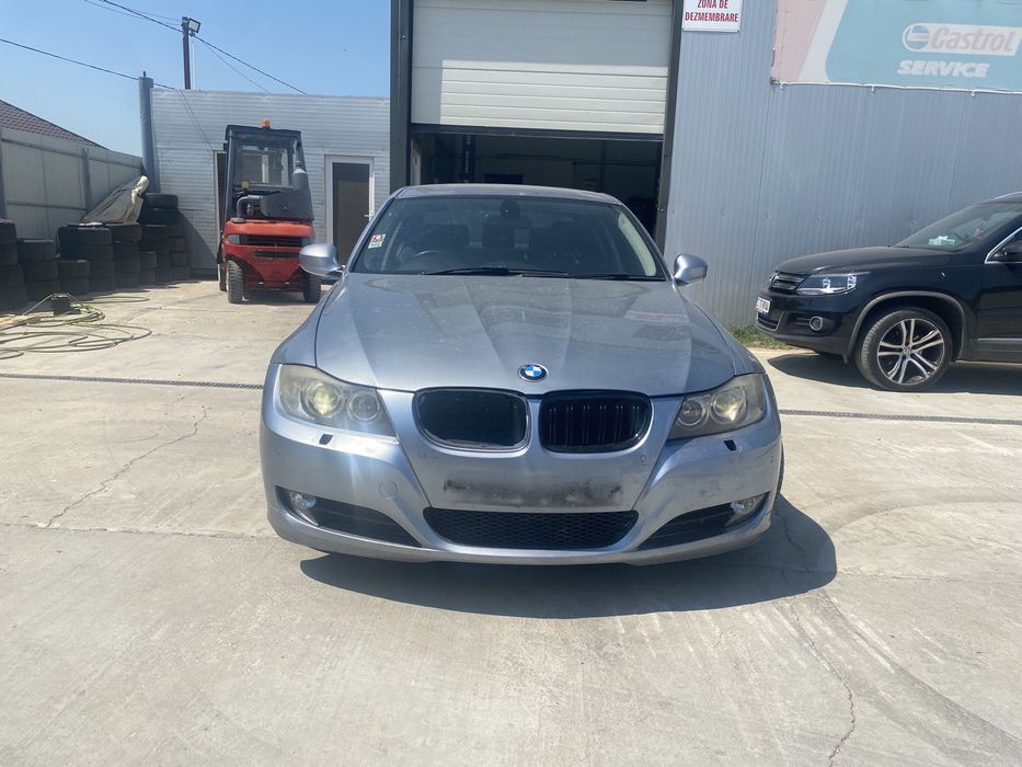 Dezmembrez bmw e90 N47D20C