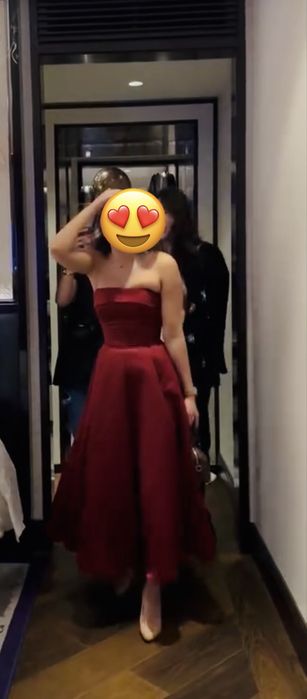 Шикарное платье бордо S