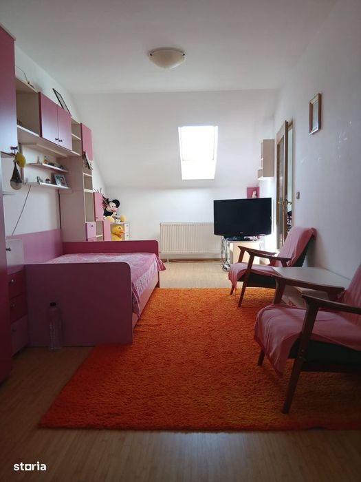 Apartament 3 camere \ 122 mp cu parcare inclusa in pret.