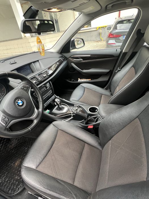 Vând BMW x1 xdrive 2014