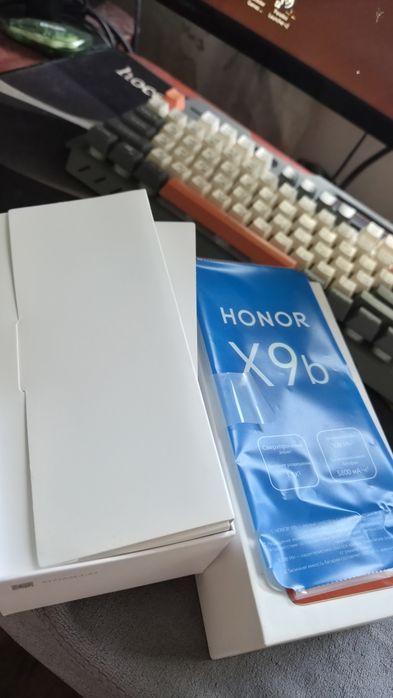 Продам Honor в отличном состоянии
