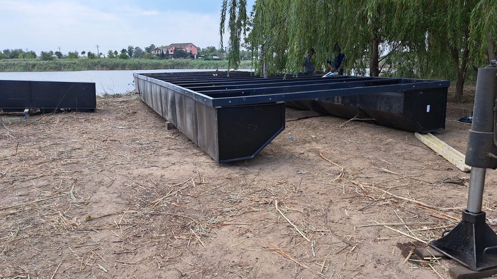 Pontoane plutitoare / Flotoare SUB PREȚUL PIEȚEI
