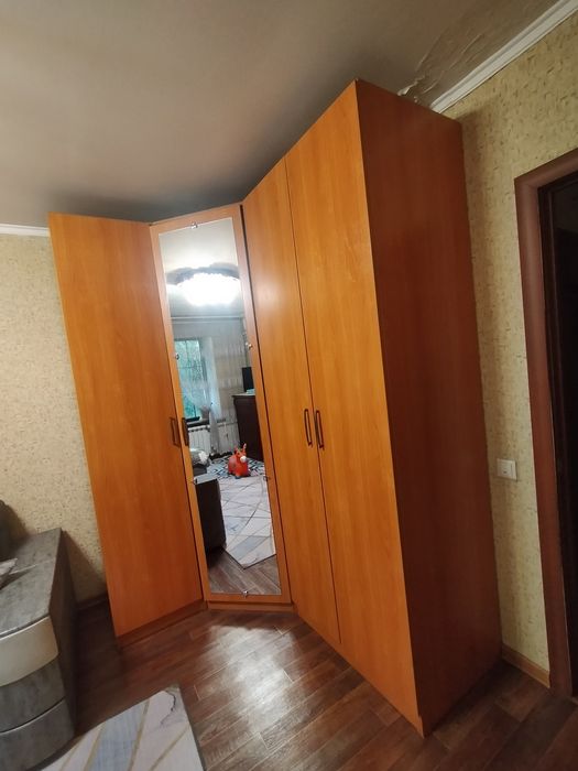 Продам Шкаф Угловой