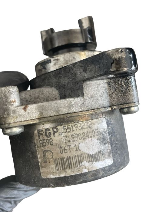 Pompa De Vacuum Opel Meriva X03 2003 - 2010 1.3 Cdti Z 13 Dtj 55193232