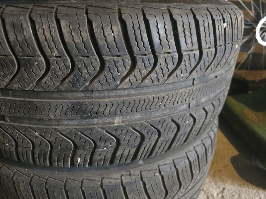 Vand 4 anvelope all season