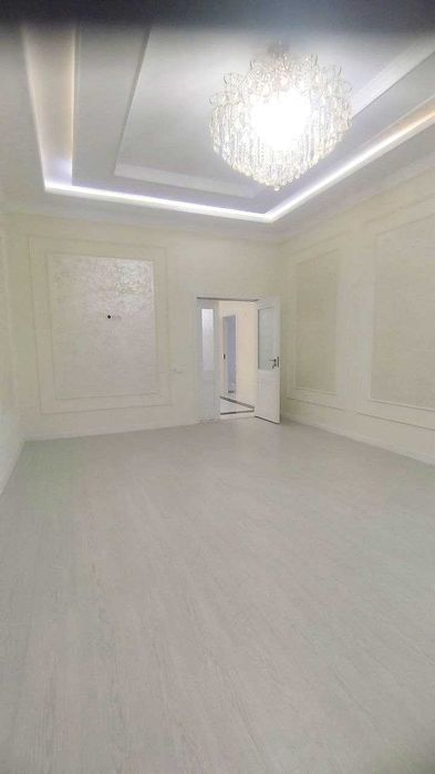 Янги  6 хона 3 уровень 3 сотикли ховли сотилади Кибрай рн