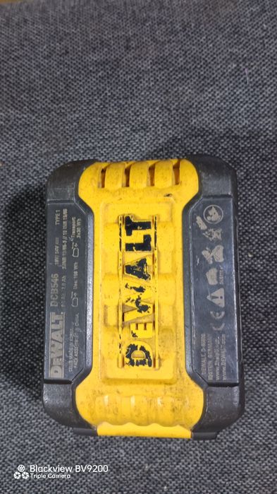 Продам аккумулятор девольт