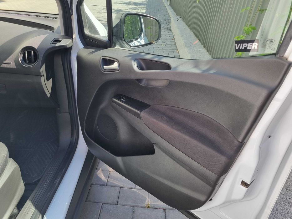 Ford Transit Courier 1.0 EcoBoost 100 CP | 11/2019 Euro 6