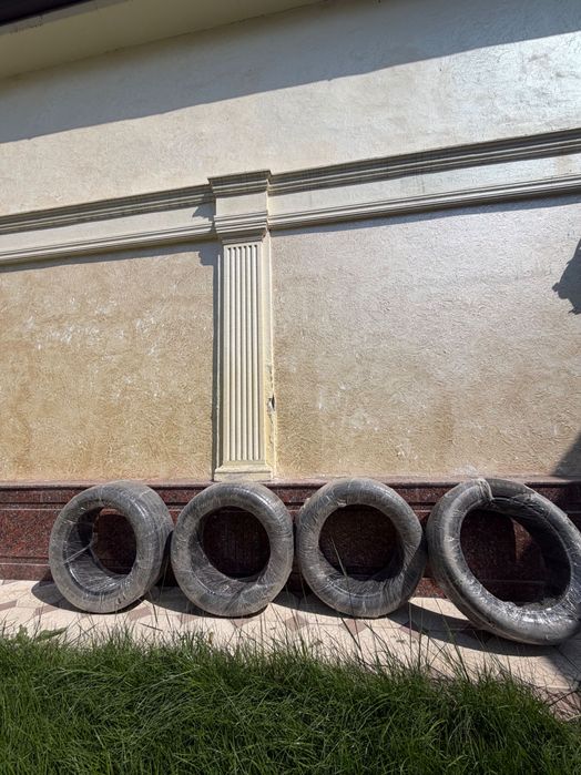 Продается автошина R17х215x 55