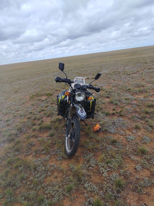 Продам мотоцикл сонлинк 200