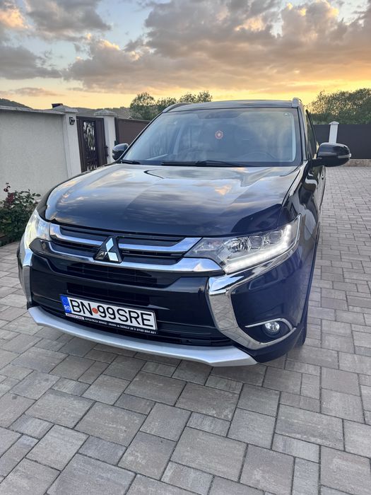 MITSUBISHI OUTLANDER 2.2 DiD Automat 2016 Variante