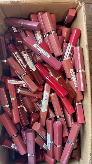 Rujuri loreal si maybeline