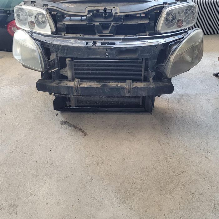 Bara fata cu faruri si trager cu radiator si ventilator 1.4 Skoda Fabi