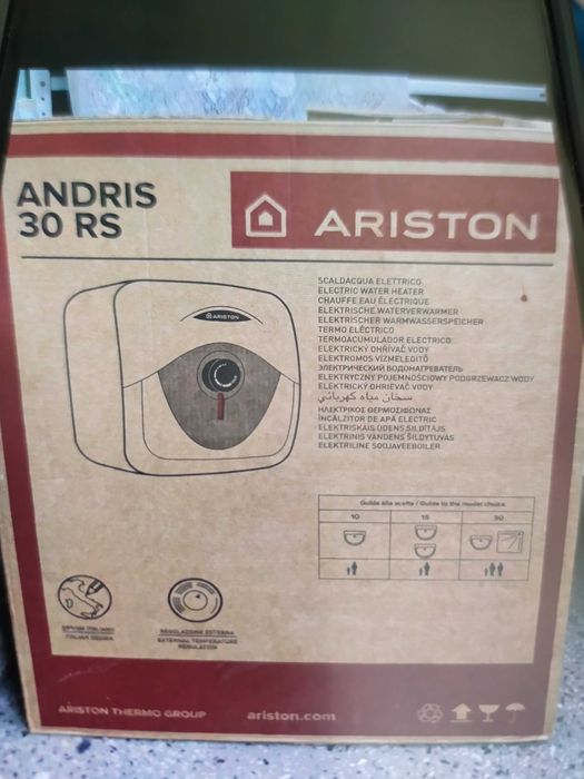 нов боилер ARISTON италия 30 литра